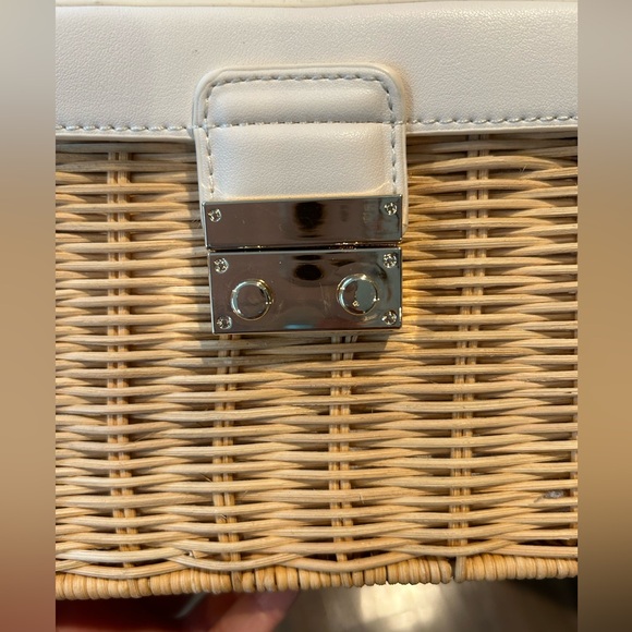 ✨Francesca (NWOT) Summer Bag✨ - Picture 3 of 8